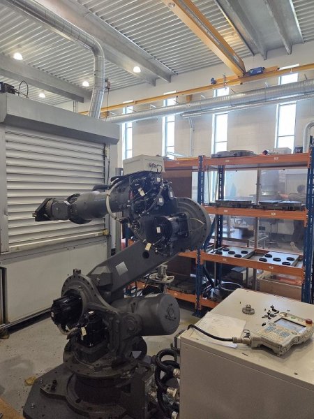 LIEBHERR LFS 380  2008