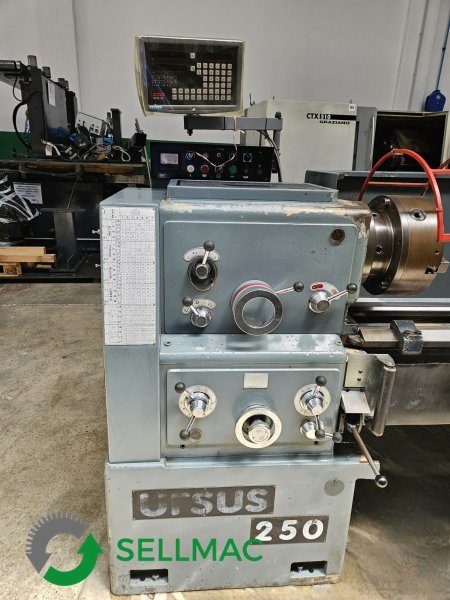 CMT URSUS 250 x 1500  1989