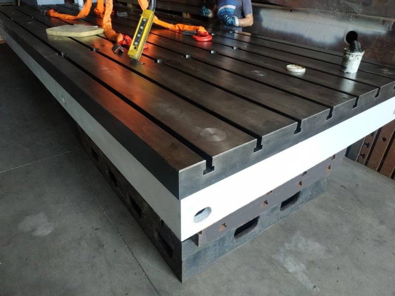 MAX MACHINERY  PIANI STOLLE IN GHISA CON CAVE A T   2026