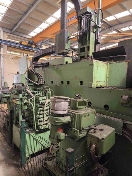 DIEDESHEIM V 80 21 GE CNC  1983