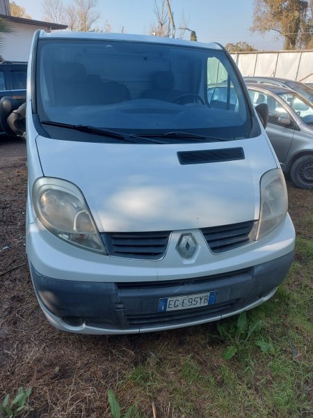 RENAULT TRAFIC DCI 115  2011