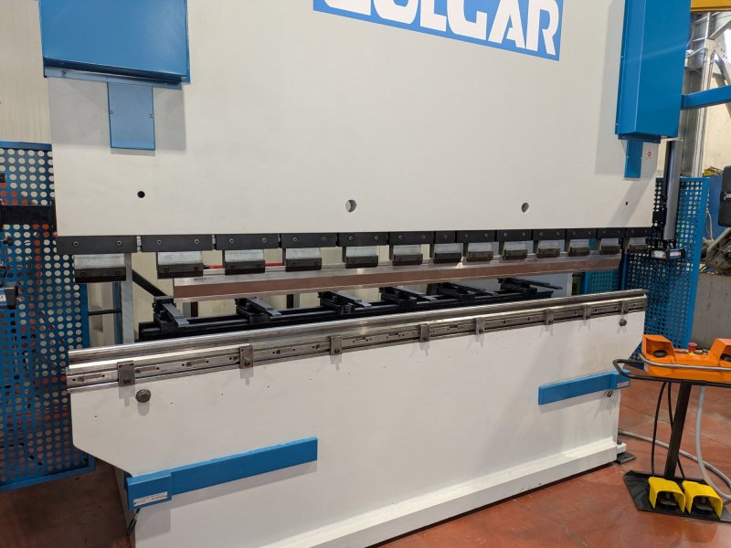 COLGAR 3000 x 100 ton  2026